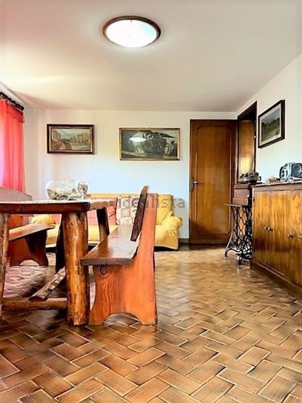 casa indipendente in vendita a Pietrasanta