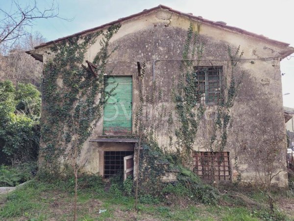 casa indipendente in vendita a Pietrasanta