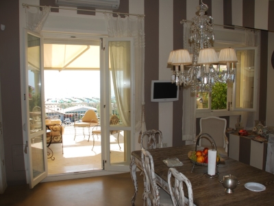appartamento in vendita a Pietrasanta in zona Marina di Pietrasanta