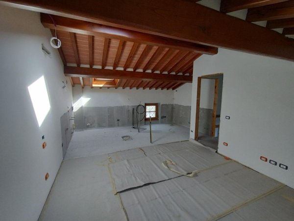 casale in vendita a Pietrasanta