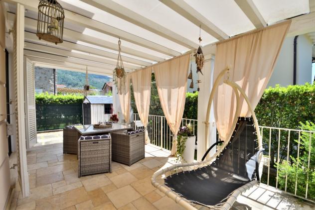 casa indipendente in vendita a Pietrasanta