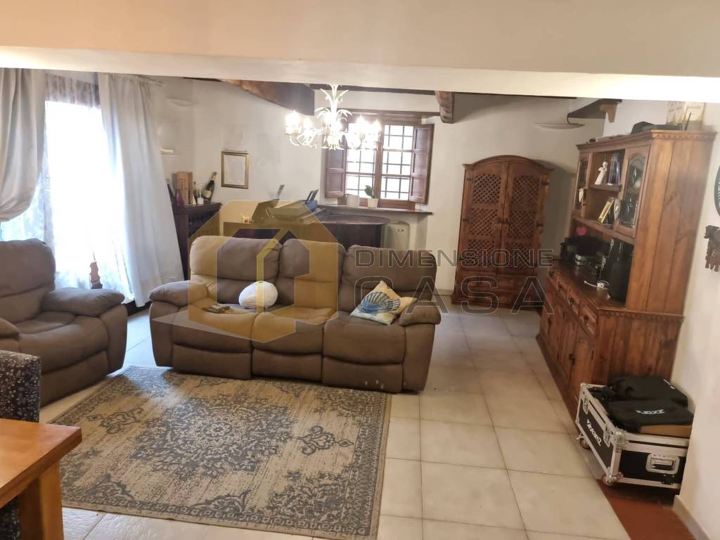casa indipendente in vendita a Pietrasanta