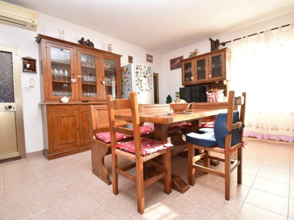 casa indipendente in vendita a Pietrasanta