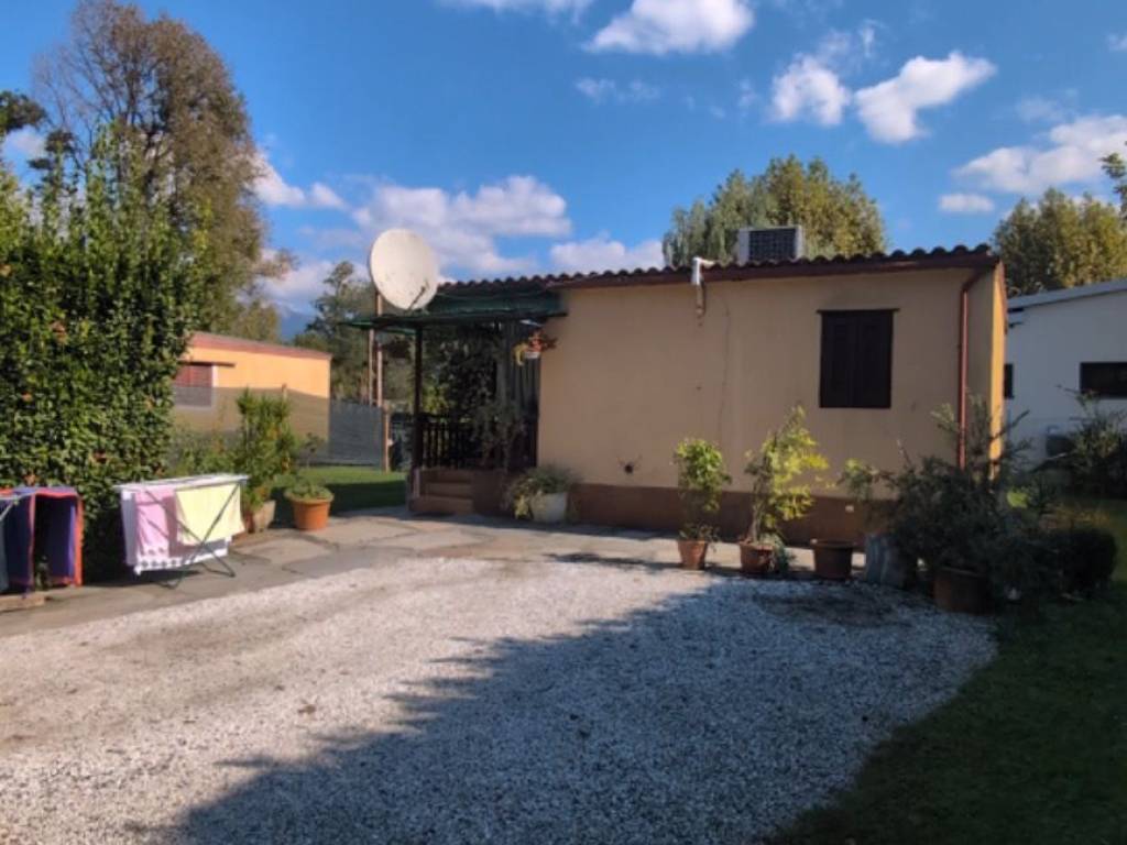 terreno agricolo in vendita a Pietrasanta in zona Marina di Pietrasanta