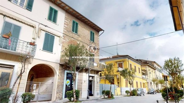 appartamento in vendita a Pietrasanta