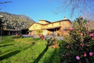 casa indipendente in vendita a Pietrasanta