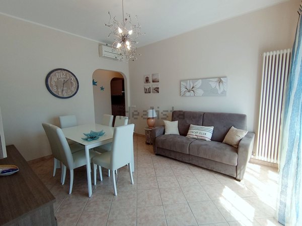 appartamento in vendita a Pietrasanta in zona Tonfano
