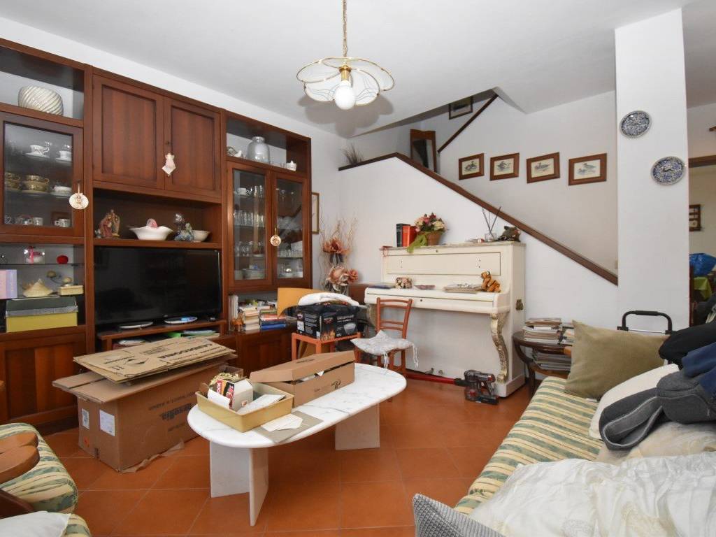 casa indipendente in vendita a Pietrasanta in zona Marina di Pietrasanta