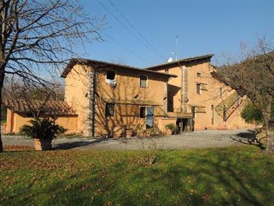 casa indipendente in vendita a Pietrasanta