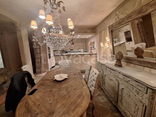 casa indipendente in vendita a Pietrasanta