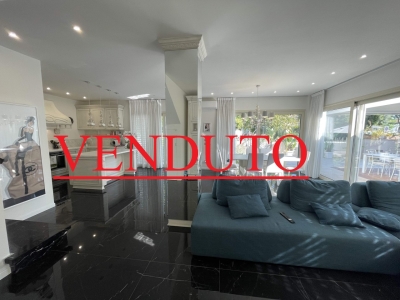 casa indipendente in vendita a Pietrasanta in zona Marina di Pietrasanta