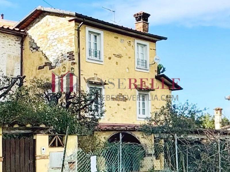 casa indipendente in vendita a Pietrasanta