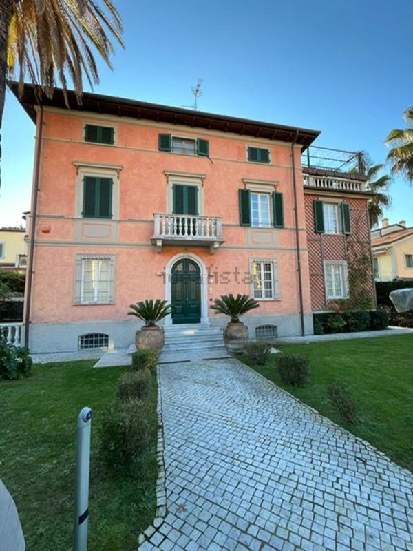 appartamento in vendita a Pietrasanta