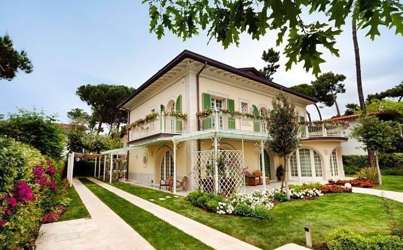 casa indipendente in vendita a Pietrasanta in zona Marina di Pietrasanta