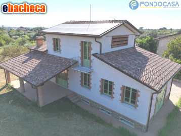 casa indipendente in vendita a Pietrasanta