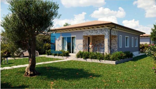 casa indipendente in vendita a Pietrasanta