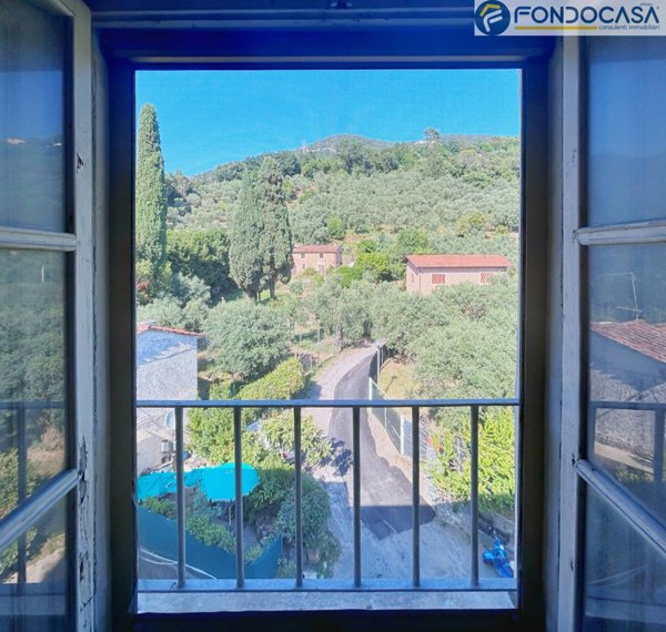 casa indipendente in vendita a Pietrasanta