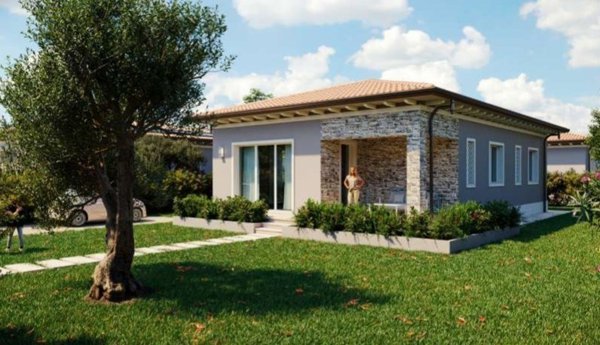 casa indipendente in vendita a Pietrasanta