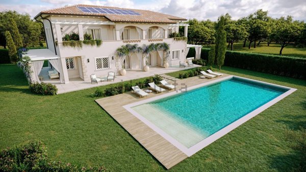 casa indipendente in vendita a Pietrasanta