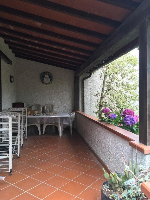 casa indipendente in vendita a Pietrasanta in zona Tonfano