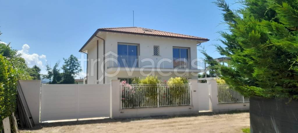 casa indipendente in vendita a Pietrasanta