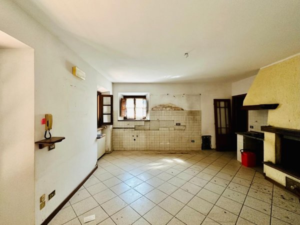 casa indipendente in vendita a Pietrasanta