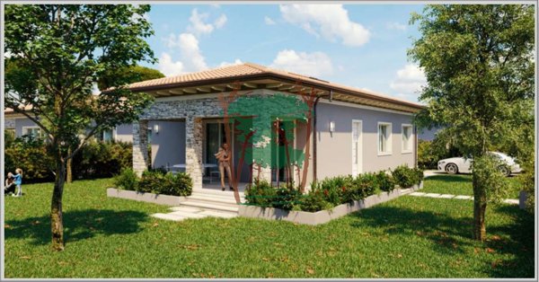 casa indipendente in vendita a Pietrasanta