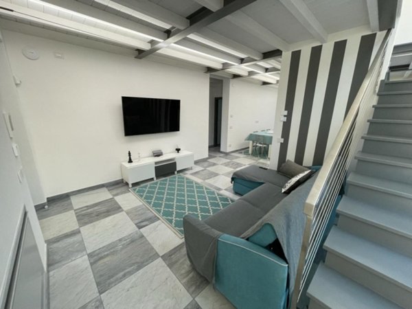 casa indipendente in vendita a Pietrasanta in zona Marina di Pietrasanta