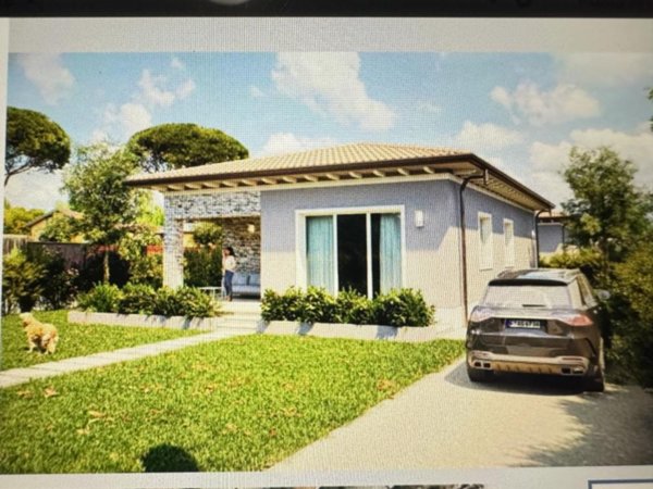 casa indipendente in vendita a Pietrasanta