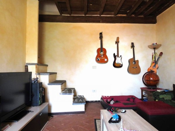 casa indipendente in vendita a Pietrasanta