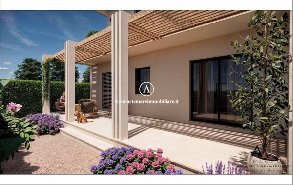 appartamento in vendita a Pietrasanta in zona Marina di Pietrasanta