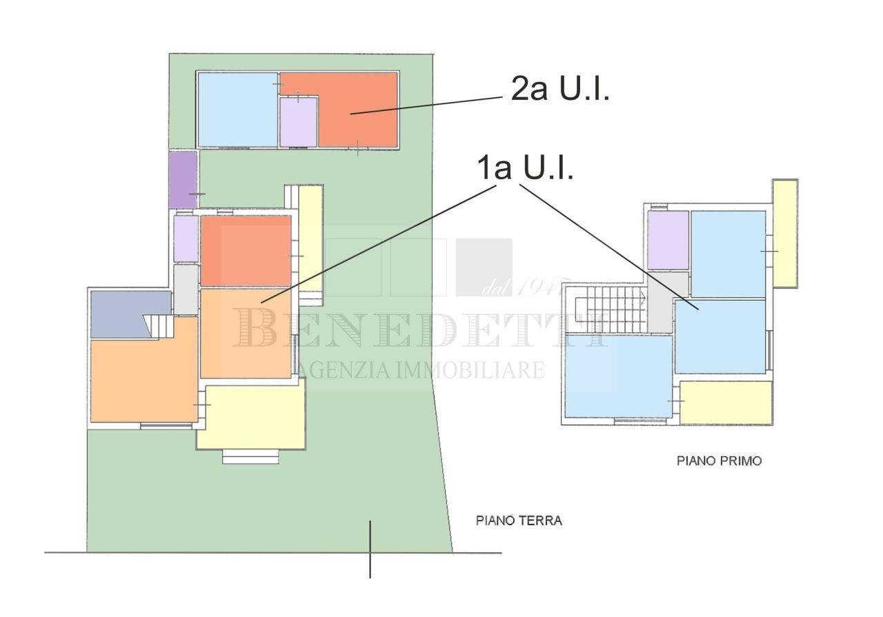 casa indipendente in vendita a Pietrasanta in zona Vignone
