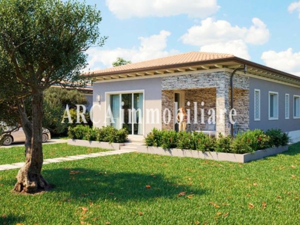 casa indipendente in vendita a Pietrasanta