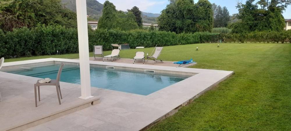 casa indipendente in vendita a Pietrasanta