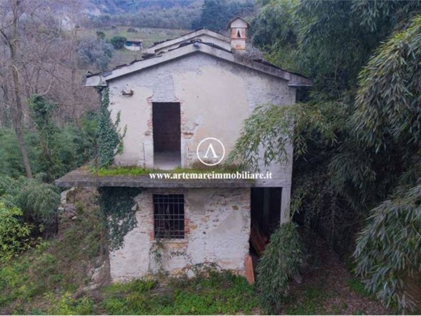 casale in vendita a Pietrasanta