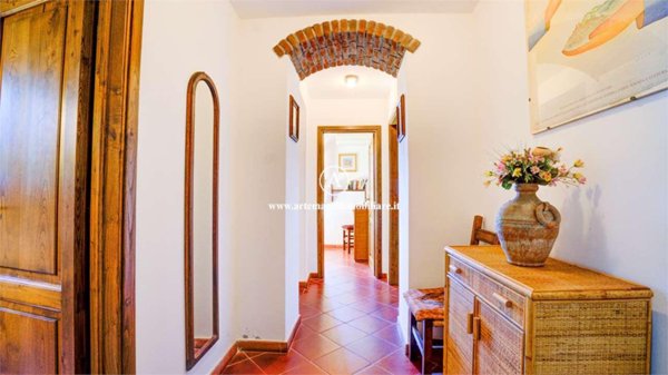 casa indipendente in vendita a Pietrasanta in zona Capezzano Monte