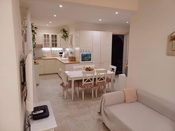 casa indipendente in vendita a Pietrasanta