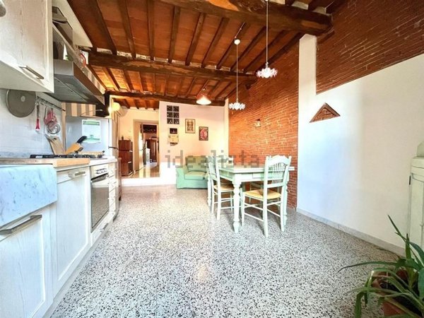appartamento in vendita a Pietrasanta