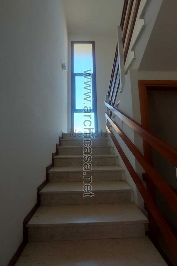 casa indipendente in vendita a Pietrasanta in zona Tonfano