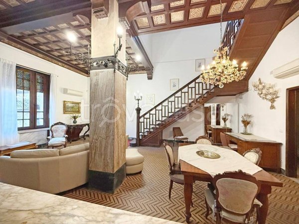casa indipendente in vendita a Pietrasanta