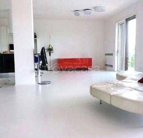 casa indipendente in vendita a Pietrasanta