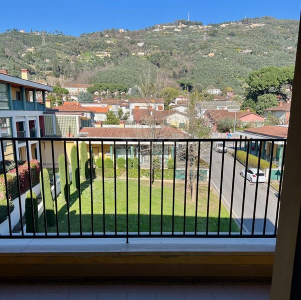 appartamento in vendita a Pietrasanta