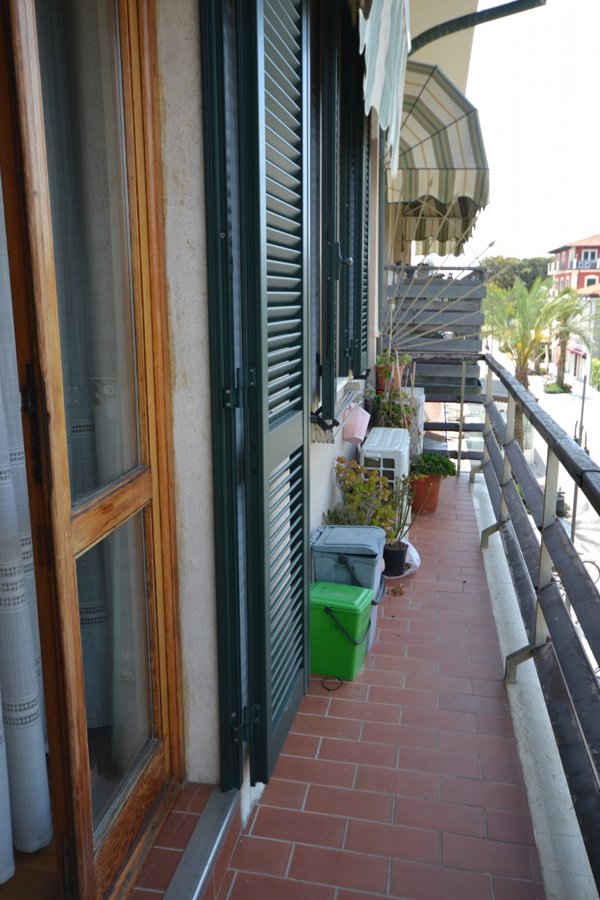 appartamento in vendita a Pietrasanta in zona Marina di Pietrasanta