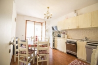 casa indipendente in vendita a Pietrasanta in zona Vignone
