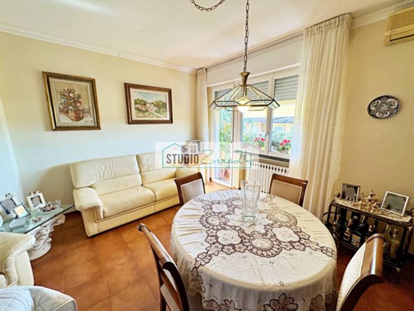 appartamento in vendita a Pietrasanta