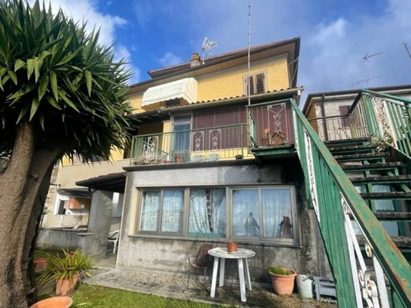 casa indipendente in vendita a Pietrasanta