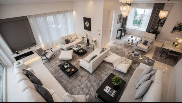 casa indipendente in vendita a Pietrasanta in zona Marina di Pietrasanta