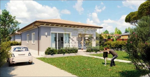 casa indipendente in vendita a Pietrasanta
