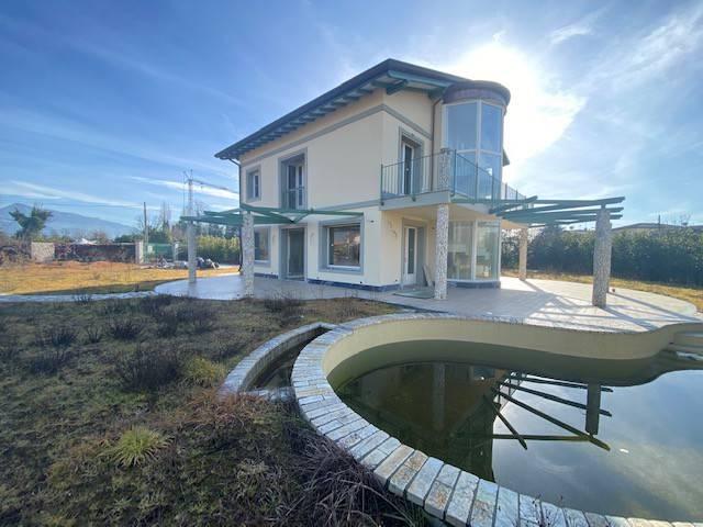 casa indipendente in vendita a Pietrasanta in zona Marina di Pietrasanta