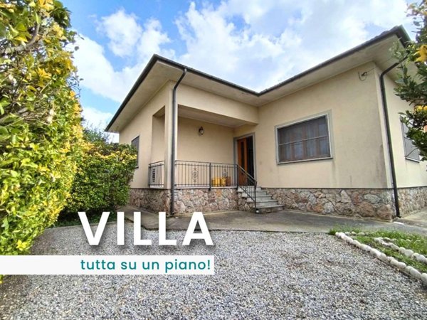 casa indipendente in vendita a Pietrasanta